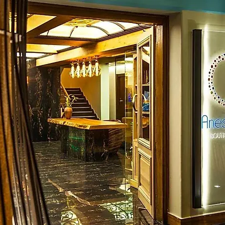 מלון Anesis Blue Boutique
