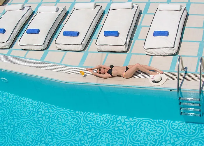 Anesis Blue Boutique ホテル 2*