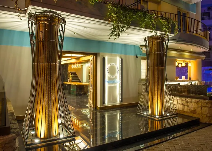 Готель Anesis Blue Boutique 2*