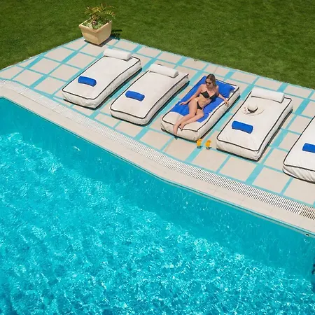 Anesis Blue Boutique Hersónissos